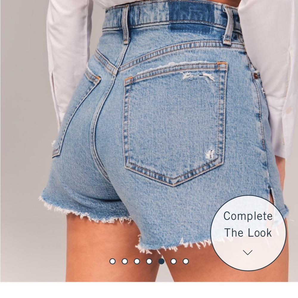 Abercrombie Curve Love High Rise Mom Short - Picture 6 of 6